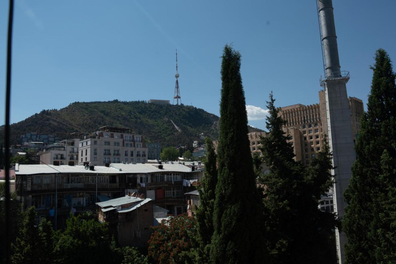 Center 4 You Hotell Tbilisi Eksteriør bilde